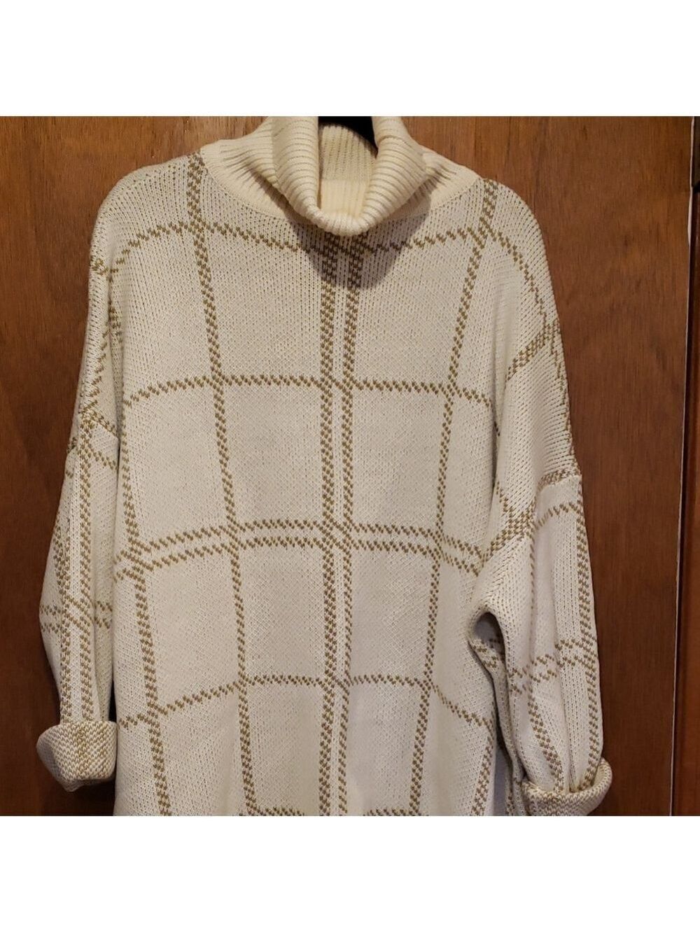 JODIFL Cream and Tan Checkered Turtleneck Sweater - Picture 1 of 13